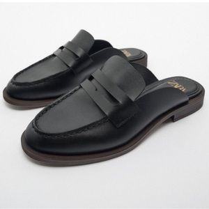 NWT Zara Women’s Black Open Back Leather Loafers Business Casual Size 7.5
